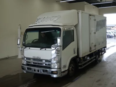 Isuzu ELF