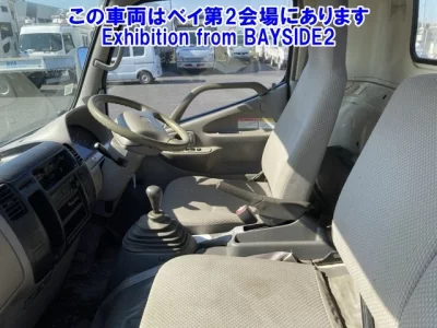 Hino DUTRO  с аукциона в Японии