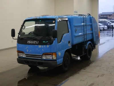 Isuzu ELF