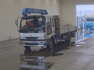 Isuzu FORWARD