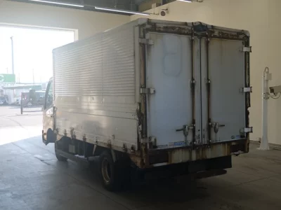 Hino DUTRO  с аукциона в Японии