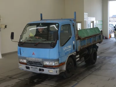 Mitsubishi Fuso Canter