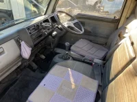 Mazda TITAN лот № 2100 оценка R  с аукциона в Японии 4