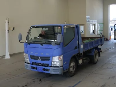 Mitsubishi FUSO TRUCK  с аукциона в Японии