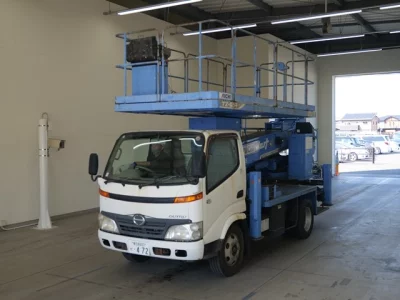 Hino DUTRO  с аукциона в Японии