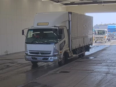 Mitsubishi FUSO FIGHTER