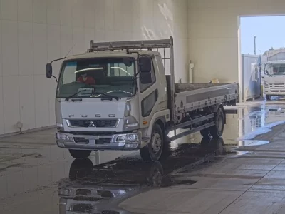 Mitsubishi FUSO FIGHTER