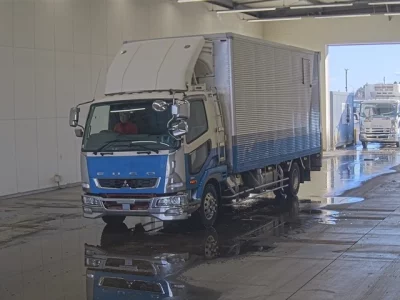 Mitsubishi FUSO FIGHTER