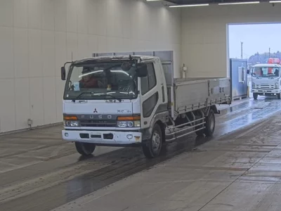 Mitsubishi FUSO FIGHTER