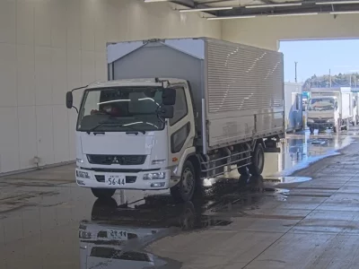 Mitsubishi FUSO FIGHTER