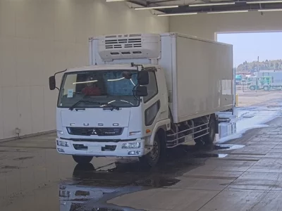 Mitsubishi FUSO FIGHTER