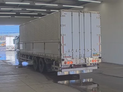 Mitsubishi FUSO SUPER GREAT