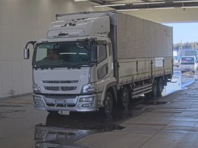Mitsubishi FUSO SUPER GREAT