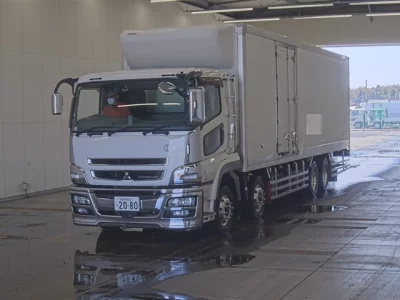 Mitsubishi FUSO SUPER GREAT