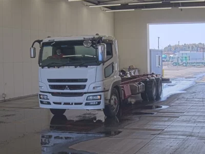 Mitsubishi FUSO SUPER GREAT