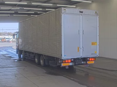 Mitsubishi FUSO SUPER GREAT