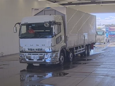 Mitsubishi FUSO SUPER GREAT