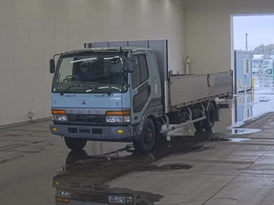 Mitsubishi FUSO TRUCK  с аукциона в Японии