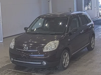 Mazda VERISA