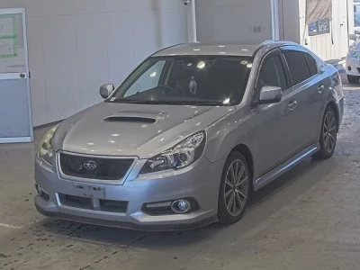 Subaru LEGACY B4