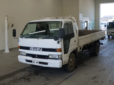 Isuzu ELF