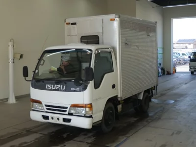 Isuzu ELF