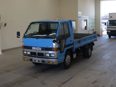 Isuzu ELF
