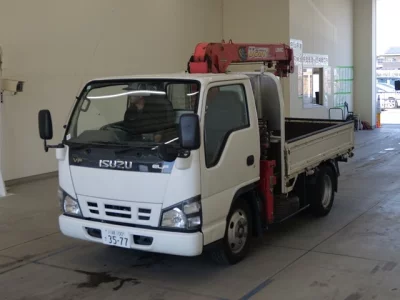 Isuzu ELF