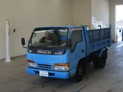 Isuzu ELF