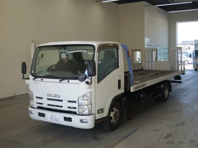 Isuzu ELF