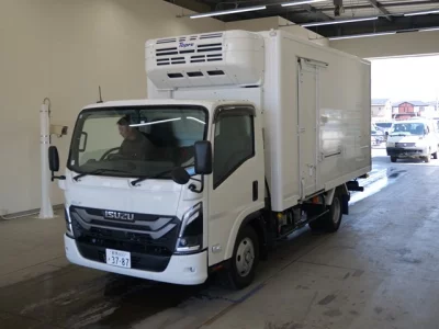 Isuzu ELF