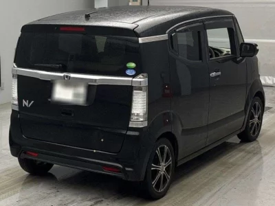 Honda N-Box Slash