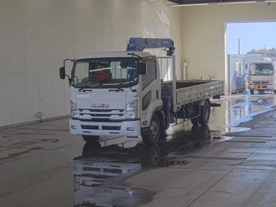 Isuzu FORWARD