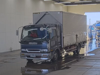 Isuzu FORWARD