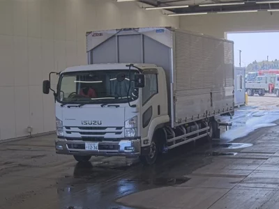 Isuzu FORWARD