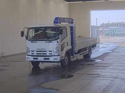 Isuzu FORWARD