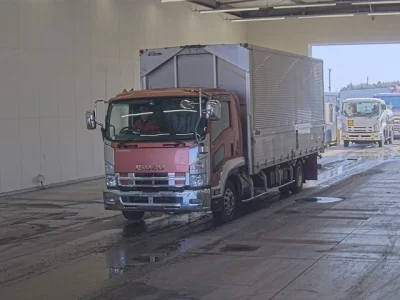 Isuzu FORWARD