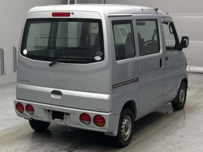 Mitsubishi Minicab Van