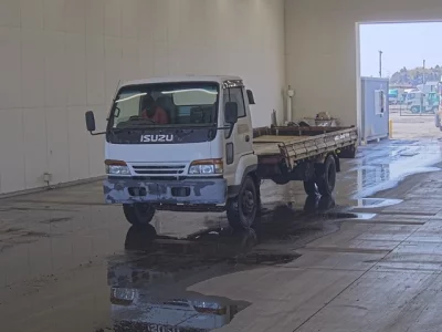 Isuzu JUSTON