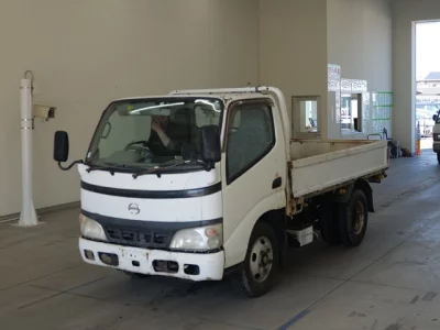 Hino DUTRO