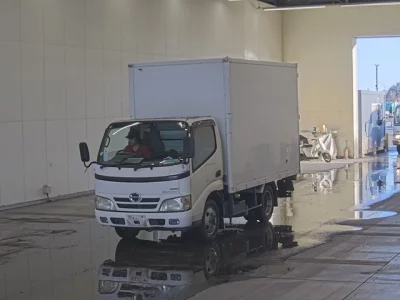 Hino DUTRO
