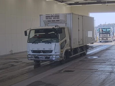 Mitsubishi FUSO FIGHTER