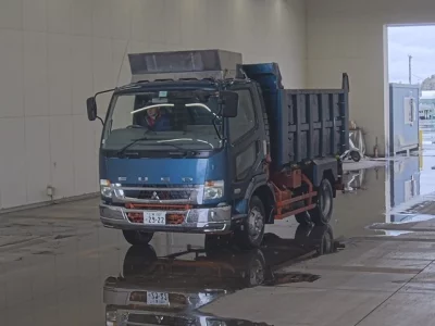 Mitsubishi FUSO FIGHTER