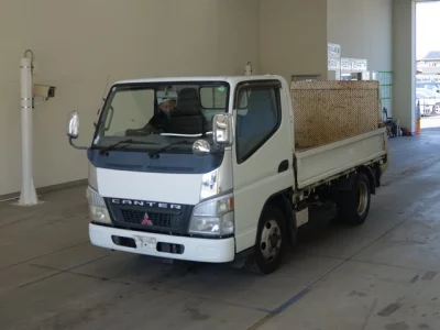 Mitsubishi Fuso Canter