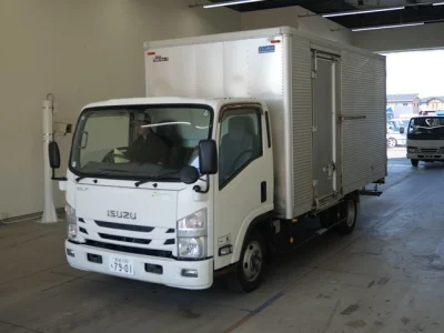 Isuzu ELF