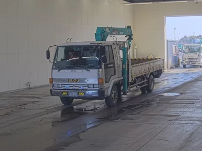 Isuzu FORWARD