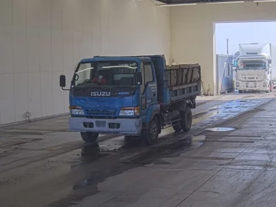 Isuzu JUSTON