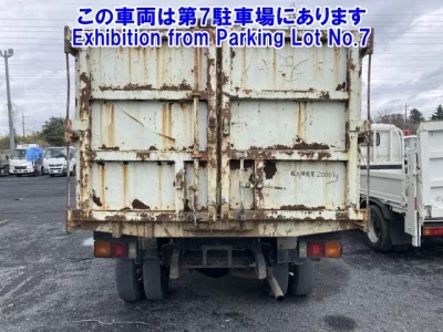 Mitsubishi Fuso Canter