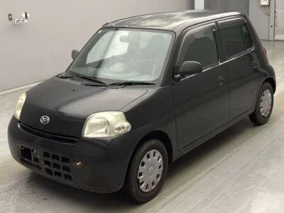 Daihatsu Esse