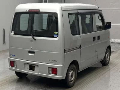 Suzuki EVERY  с аукциона в Японии